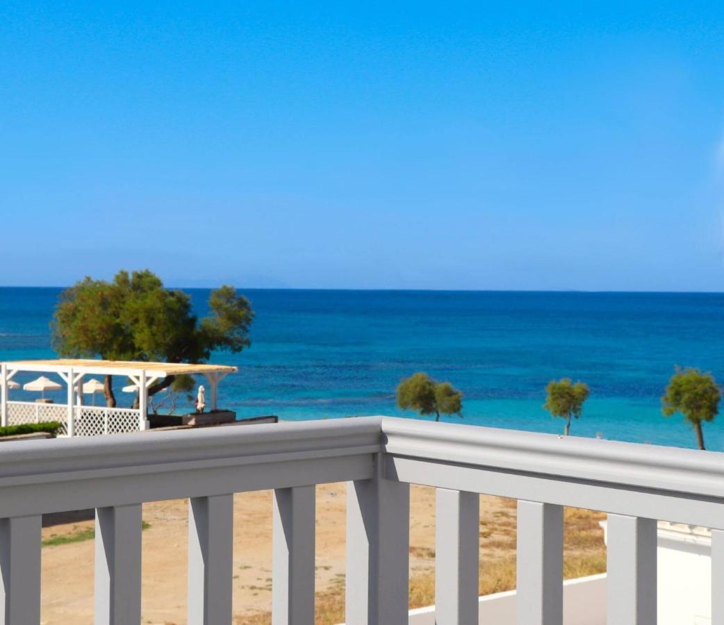 Beach Apartment Thalia With Hot Tub And Sea View Agios Prokopios  Esterno foto