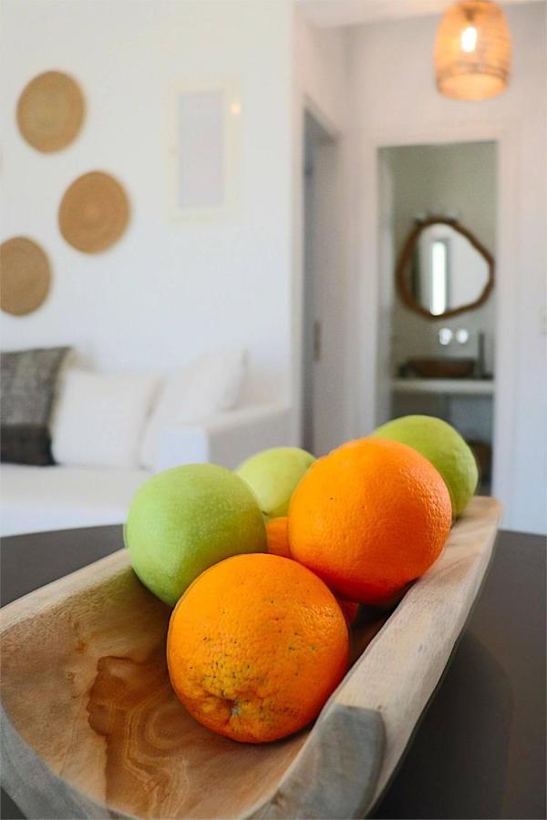Beach Apartment Thalia With Hot Tub And Sea View Agios Prokopios  Esterno foto