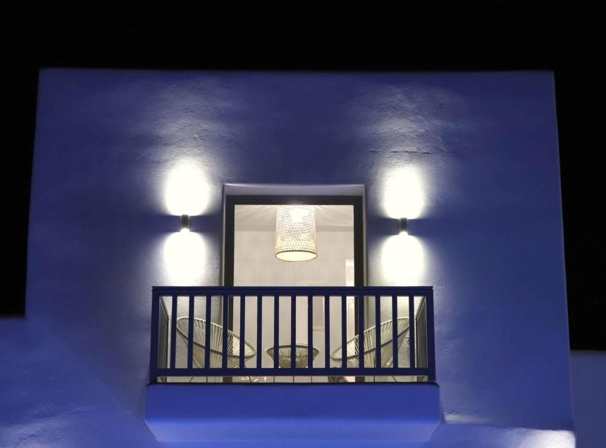 Beach Apartment Thalia With Hot Tub And Sea View Agios Prokopios  Esterno foto